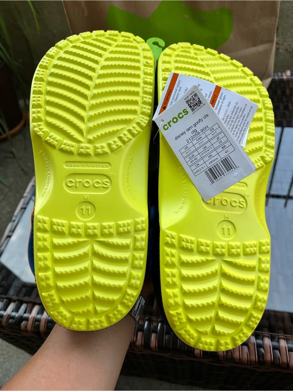 Exclusiva Crocs x Goofy Mickey Mouse Classic Clogs Men & Women Sizes Brand New